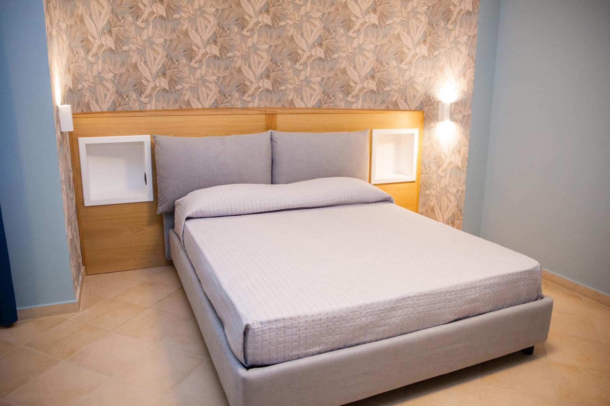 Le Colonne Bed & Breakfast Касино Екстериор снимка